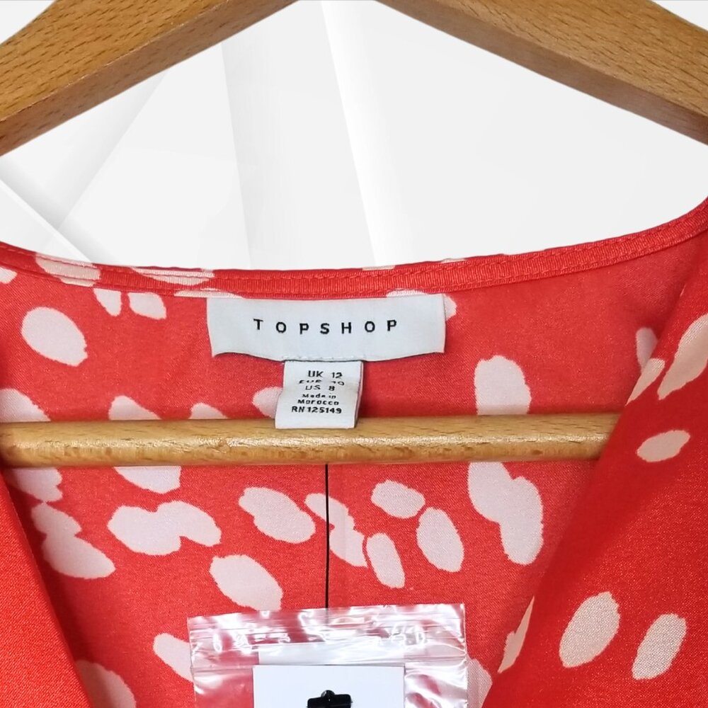 NWT Topshop Red & White Dalmatian Satin Blouse, Size 8 - Picture 4 of 4